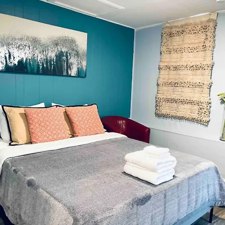 Rittenhouse Square Close By Kimmel Center Suite